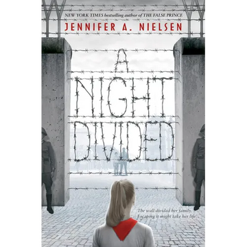 A Night Divided (Scholastic Gold) - Hardcover