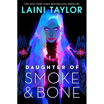 Daughter of Smoke & Bone - Paperback