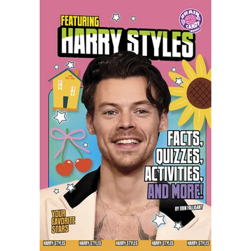 Featuring Harry Styles: Facts, Quizzes, Activities, and More! - Paperback