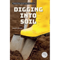 Digging Into Soil - Paperback