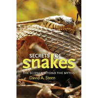 Secrets of Snakes: The Science Beyond the Myths Volume 61 - Paperback