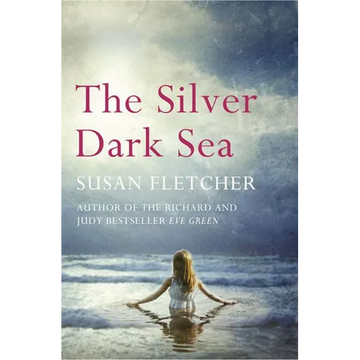 The Silver Dark Sea - Paperback