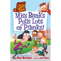 My Weirdtastic School #1: Miss Banks Pulls Lots of Pranks! - Paperback