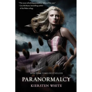 Paranormalcy - Paperback
