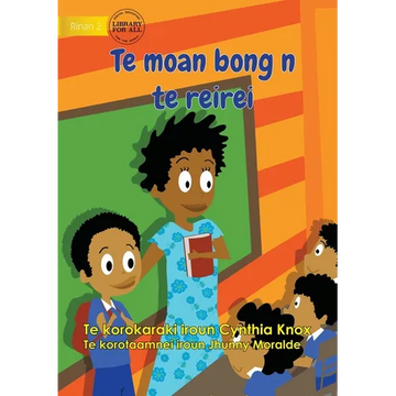 First Day at School - Te moan bong n te reirei (Te Kiribati) - Paperback