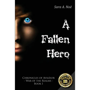 A Fallen Hero - Paperback